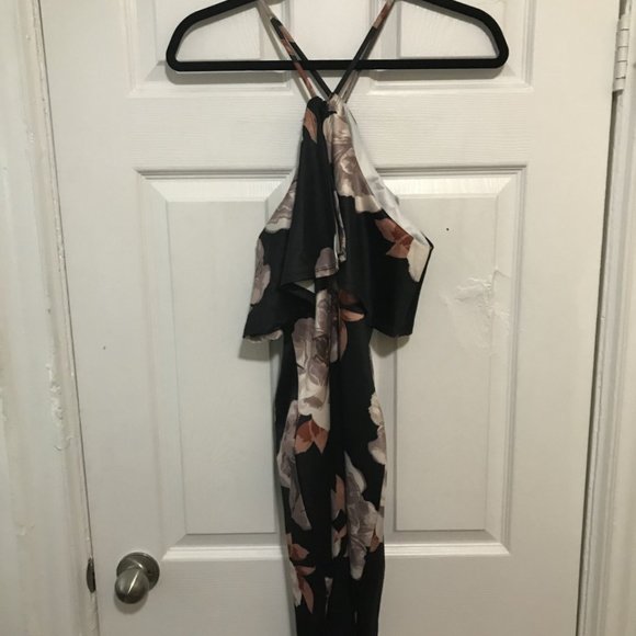 Off Shoulder Floral Dress - Picture 4 of 4